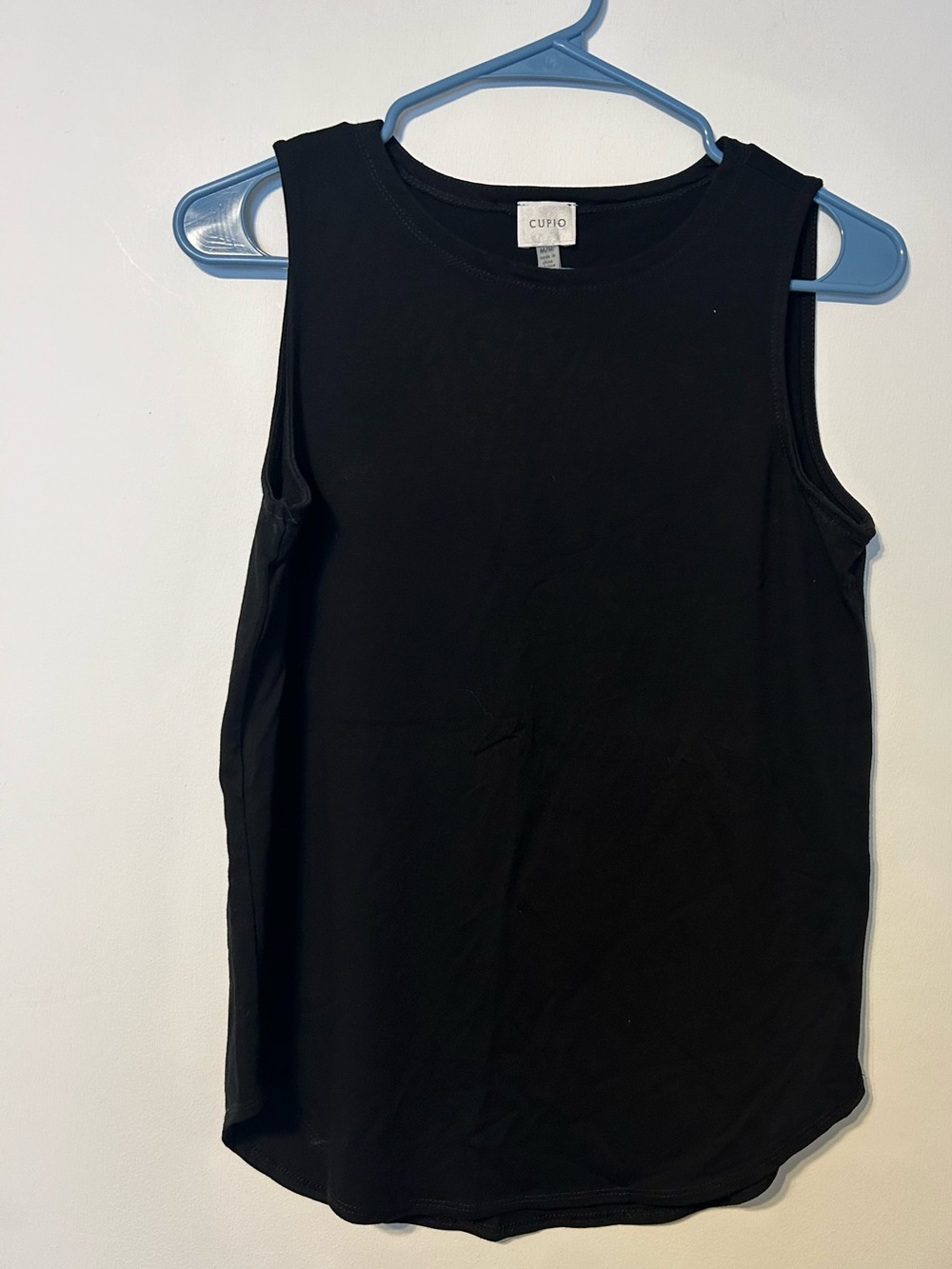 Cupio Black Sleeveless Crew Neck Tank